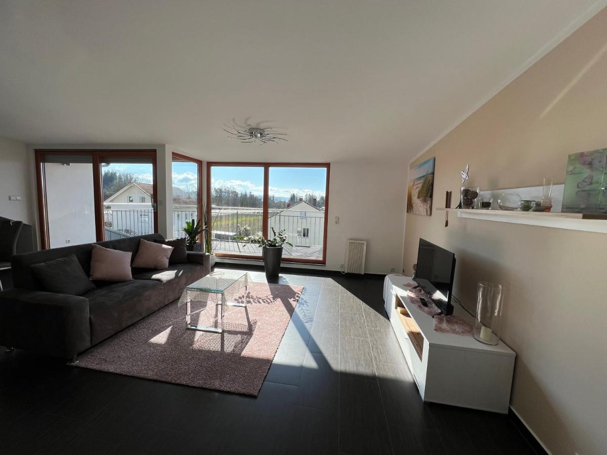 Apartamento Haus Lauria Kressbronn am Bodensee Exterior foto