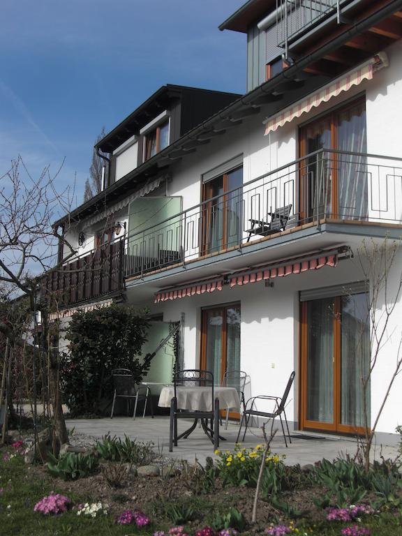 Apartamento Haus Lauria Kressbronn am Bodensee Exterior foto